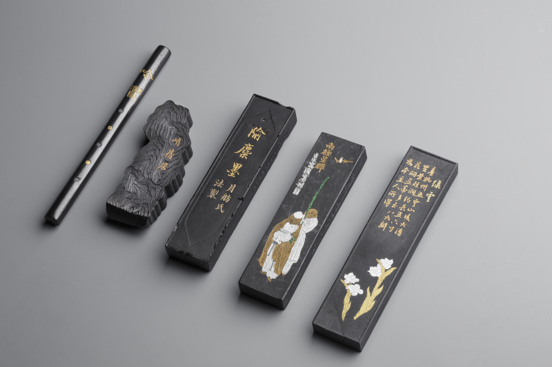 １０３９    JPY 30,000 ~ 