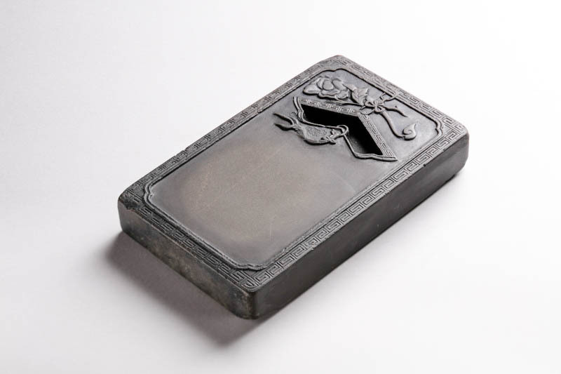 LOT.1027 清 澄泥廻紋硯 JPY 80,000 〜