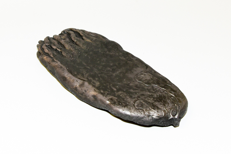 14　端渓老坑東洞石　仏手硯　¥200,000