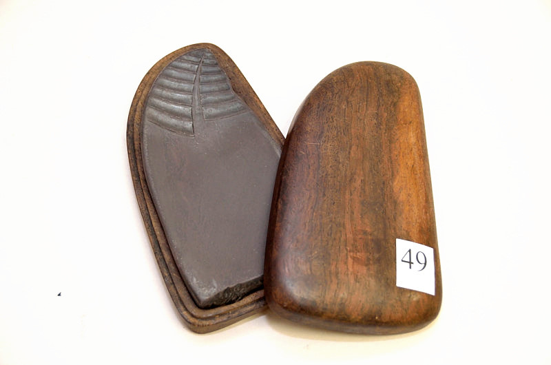 No.49　端渓老坑小葉硯